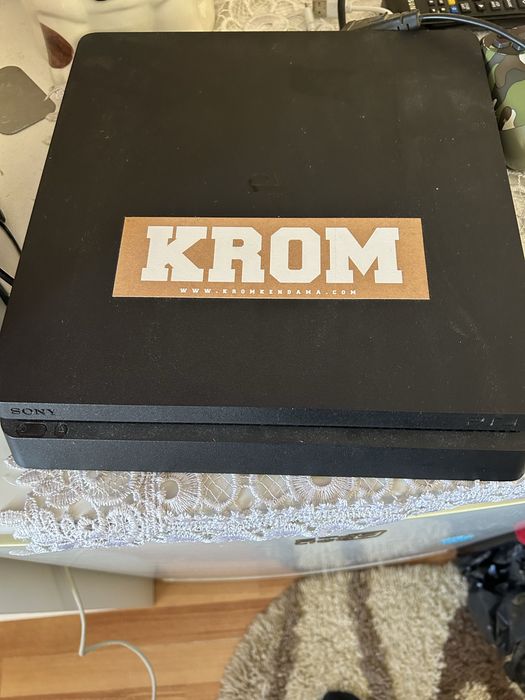 Dau la schimb un pc de gaming si un ps4 slim pe un kukirin