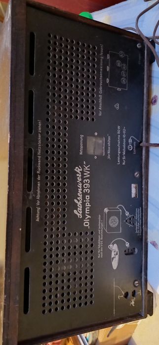 Radio vechi de colecție