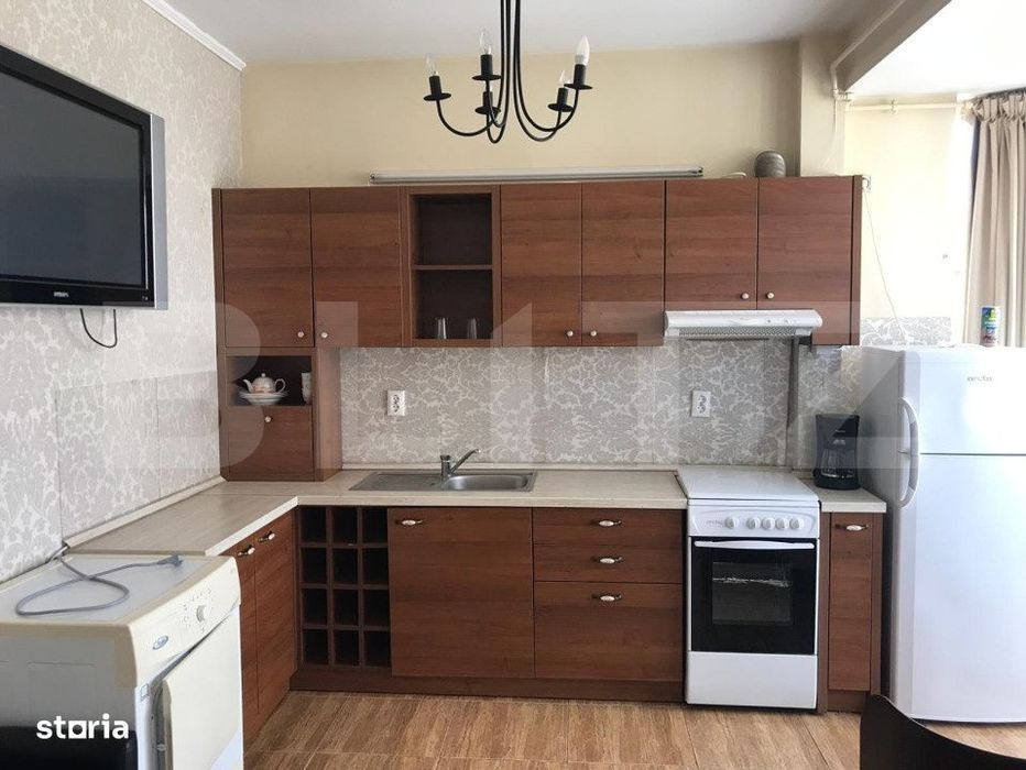 Apartament 2 camere, decomandat, 2 parcari, 77 mp, zona Oncos