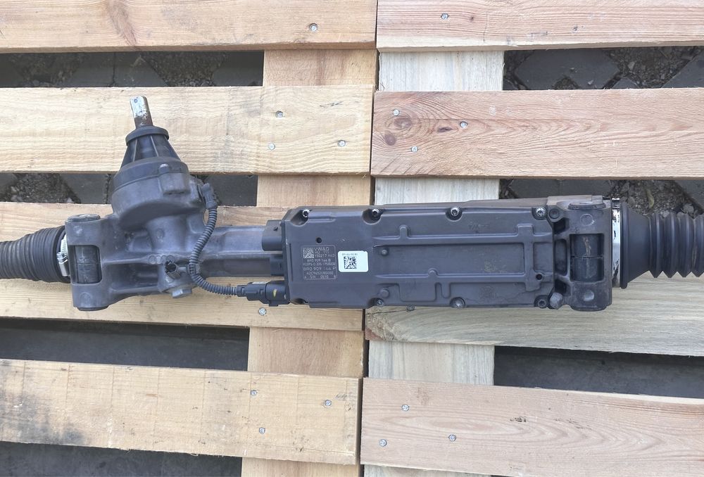 Рейка AUDI Q5 SQ5 8R Електрическа 8R0909144B 8R0909144P 8R1423055BG