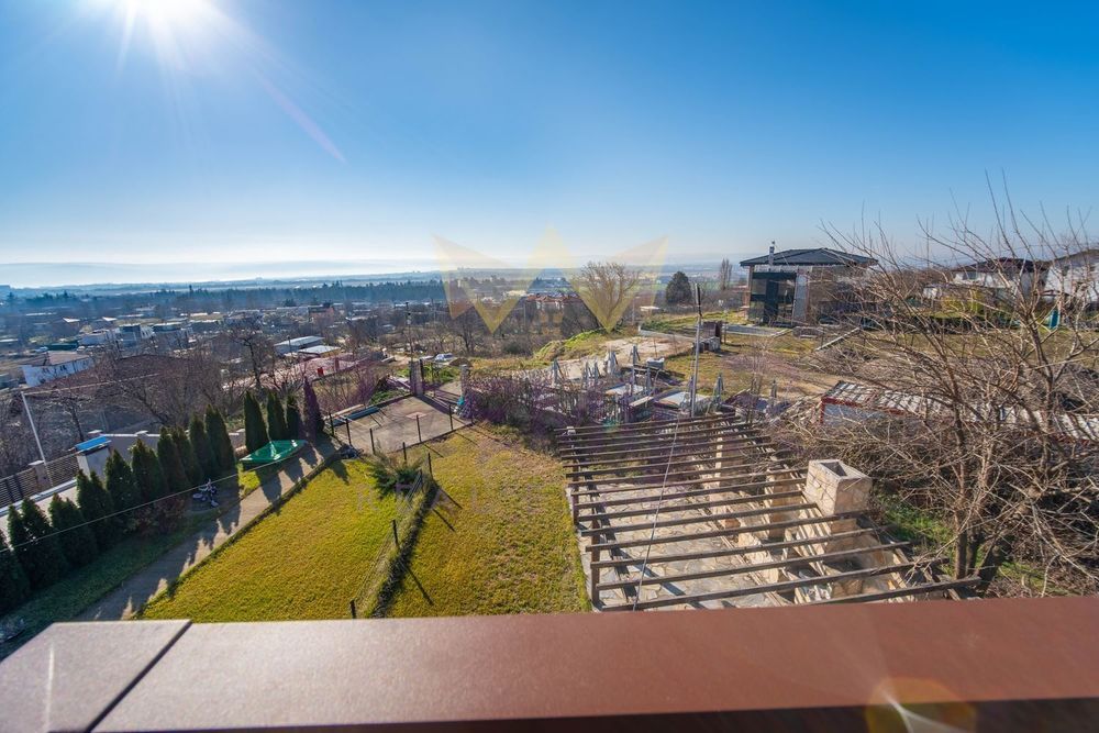 Продава се Къща в Варна, м-т Ментешето - 270 кв.м за 1000 €/кв.м - Снимка #5