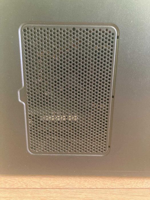 Продавам настолен компютър Acer Veriton