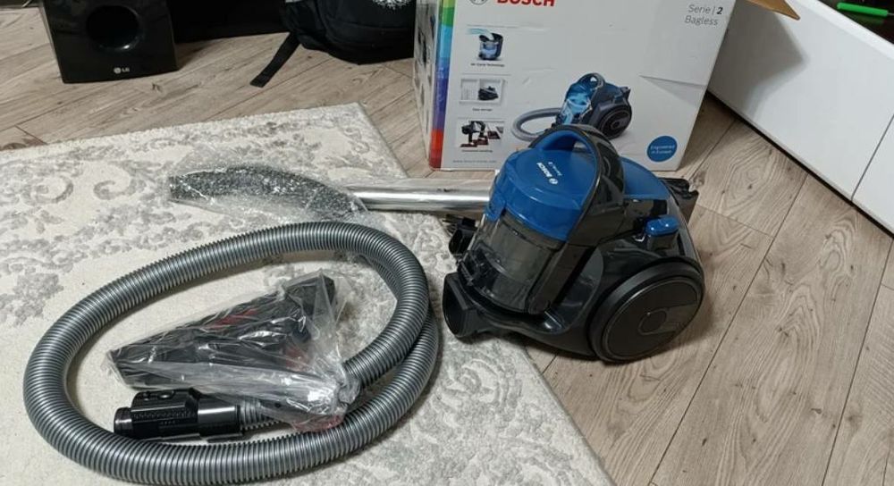 Пылесос Bosch BGS05A220