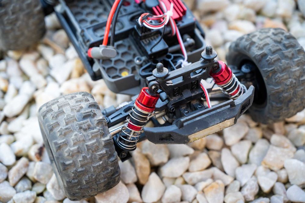 RC кола TRAXXAS MJX 16208 R/C Hyper GO Fury Pro Monster Truck