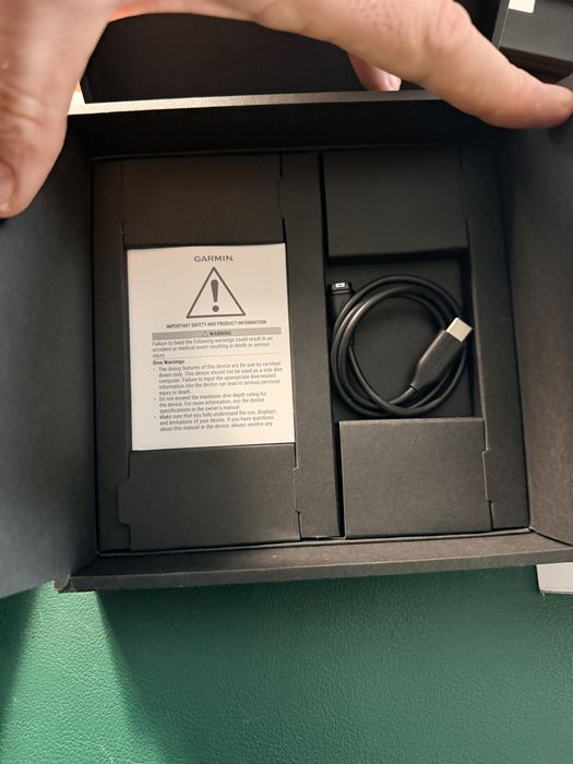 Vand Garmin Fenix 8 51mm Sapphire inca in garantie Romania