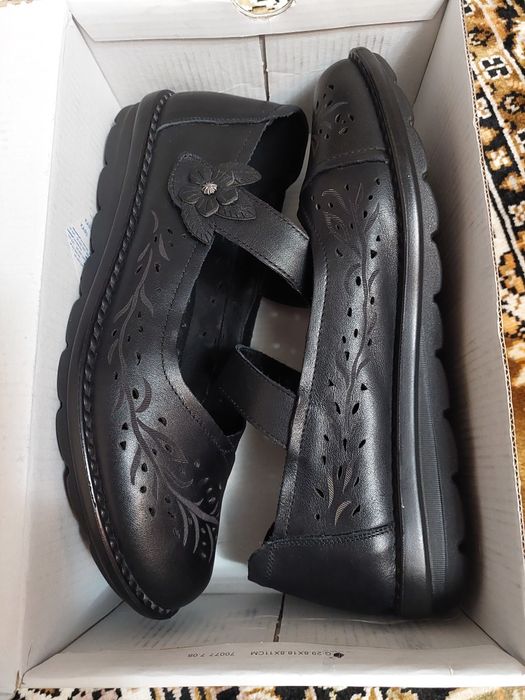 Продам туфли летнии