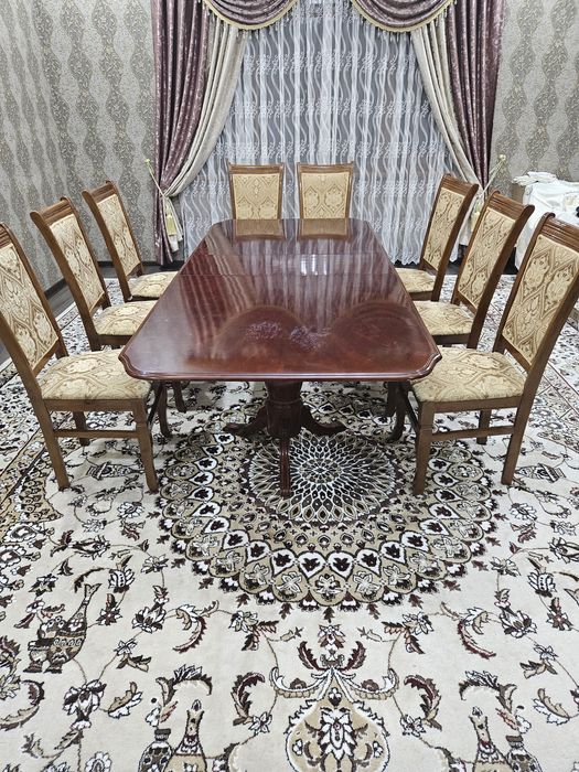 Продается Стол Со стульями