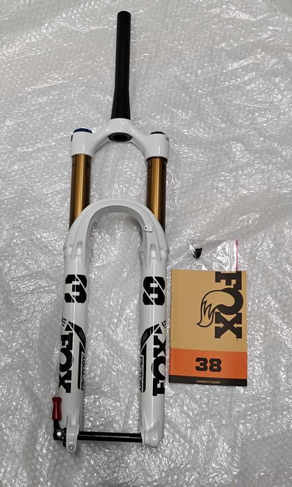 FOX 38 GRIP X2 Factory 170mm, нова вилка Kashima Coat версия 2025/2026