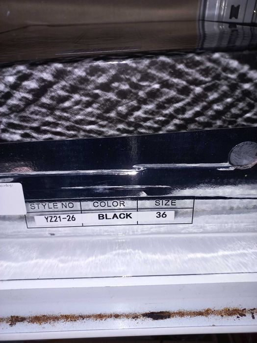 Продавам дамски ботуши