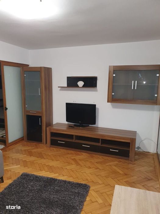 Apartament 2 camere, etaj 1, balcon, Deva Aleea Patriei