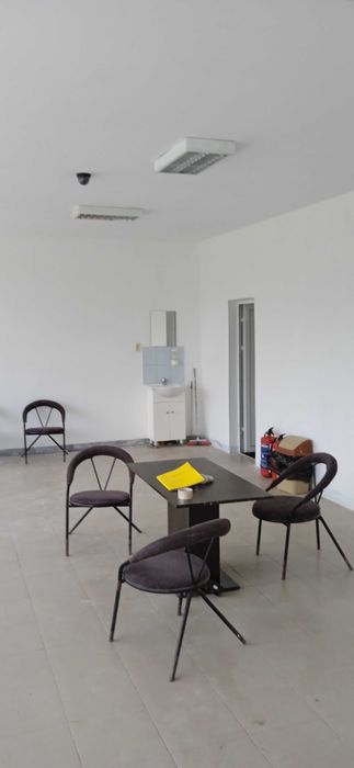 Дава се под наем Магазин в с. Кардам, Област Добрич - 200 кв.м за 6295.95 € - Снимка #1