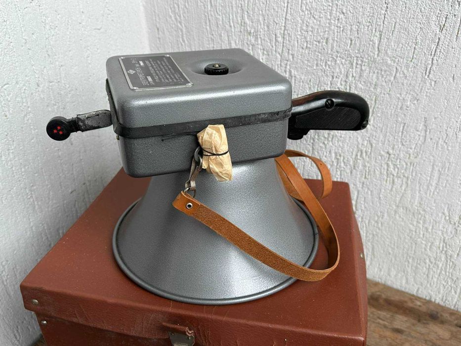 Соц Мегафон Рупор Электромегафон ЭМ-2М СССР