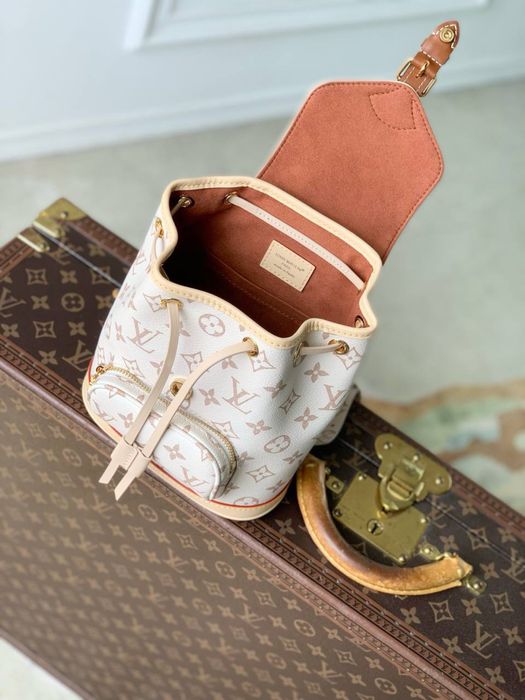 Geanta Louis Vuitton Crafty