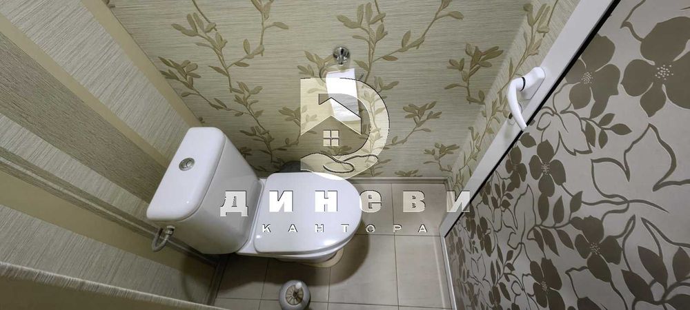 Продава се Четиристаен апартамент в Стара Загора, Опълченски - 89 кв.м за 1551 €/кв.м - Снимка #16