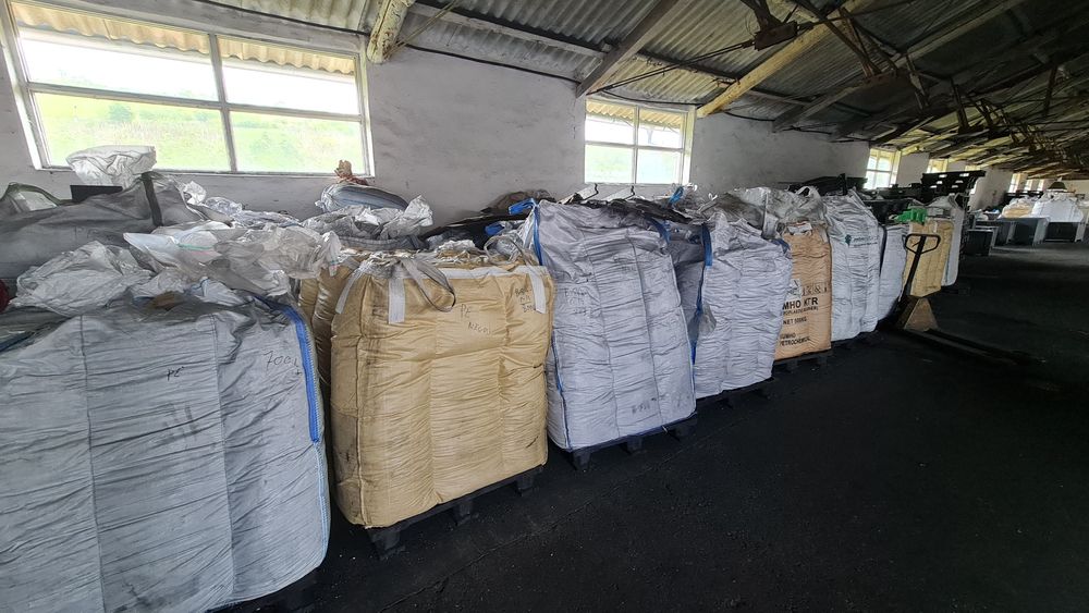 Mase plastice măcinate sau granulate