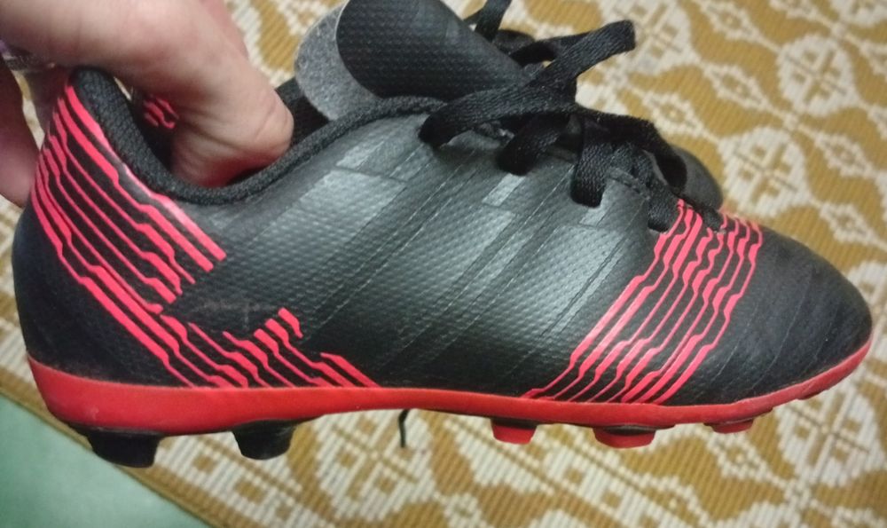 Ghete de fotbal adidas