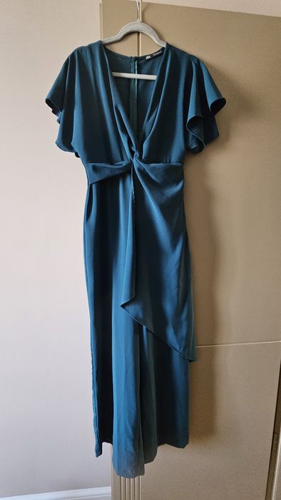 Официален гащеризон Zara