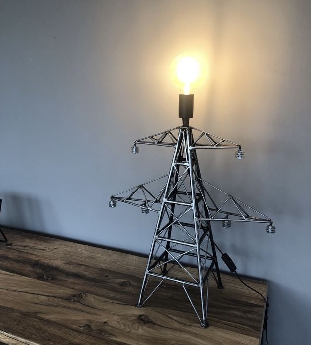 Лампа арт модел настолна