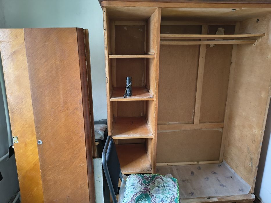Срочно продам шкаф в разобранном виде.