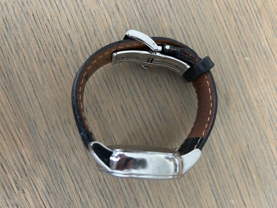 Продавам оригинален часовник Baume&Mercier