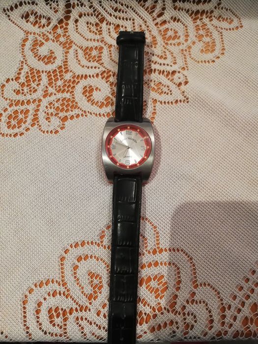 Vând ceasuri functionale