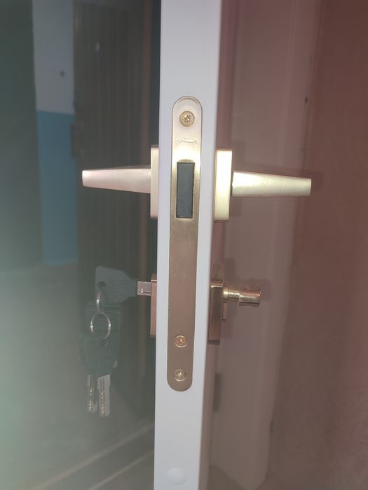 Установка дверей