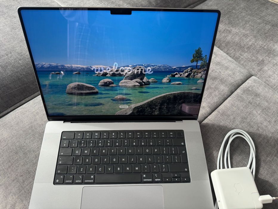 MacBook Pro 16インチ M1MAX 64GB 1TB Amazon.com: Apple 2021 MacBook Pro with M1 Max Chip, 16-inch, 64GB