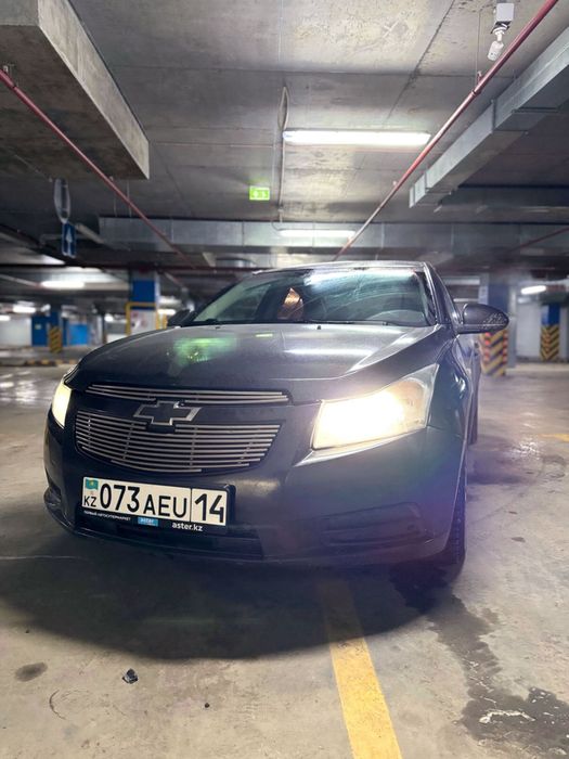 Продам Шевроле Круз