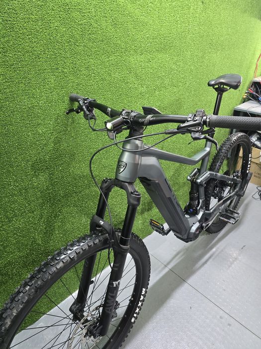 електрически планински велосипед с пълно окачване (e-MTB Fully) Centurion Numinis bosch performance line cx smart system