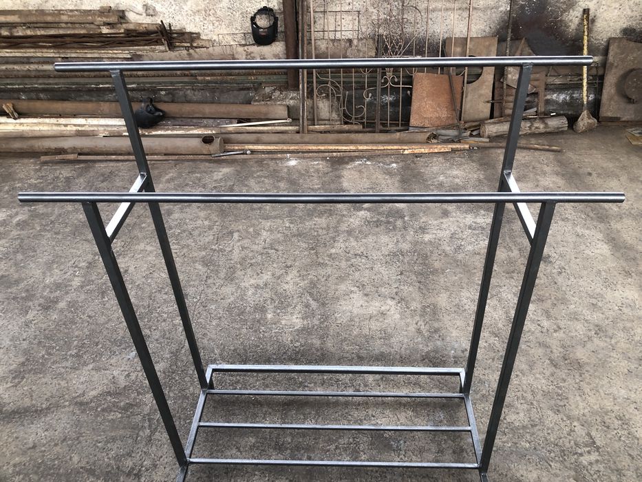 Вешалка для одежды