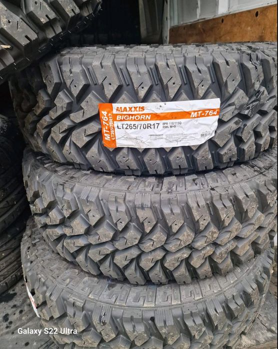 265 70 17 BIGHORN 764 //MAXXIS LT M/T772