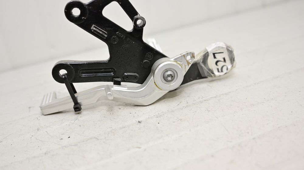 Suport Scarita Fata Dreapta Cu Pedala Frana BMW S1000RR K46 2009 -