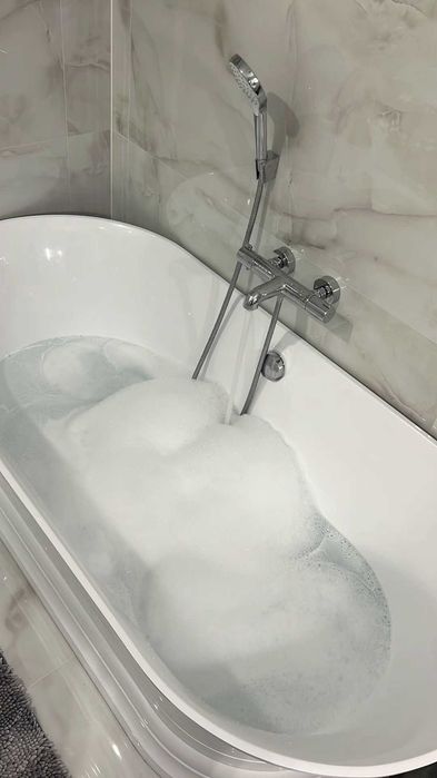 Мастера Марк и Евгений.