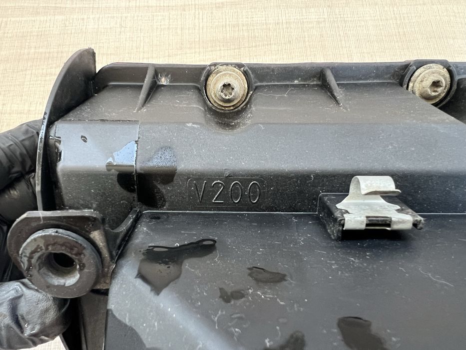 Капак цилиндрова глава 03G 103 469G. 2.0TDi BMM/BMP 1.9TDi BLS