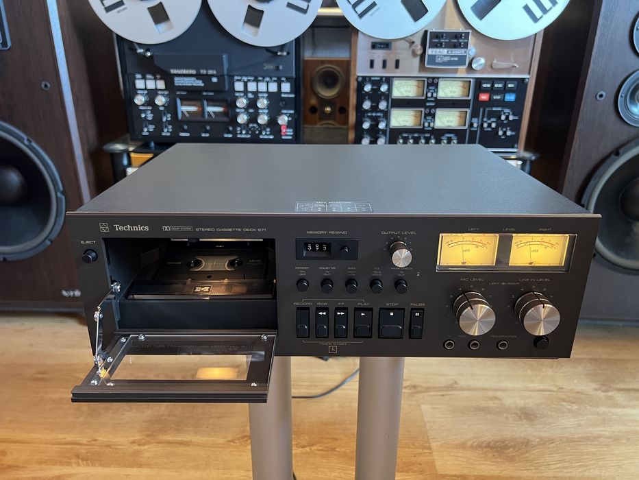 Deck/Casetofon Technics 671