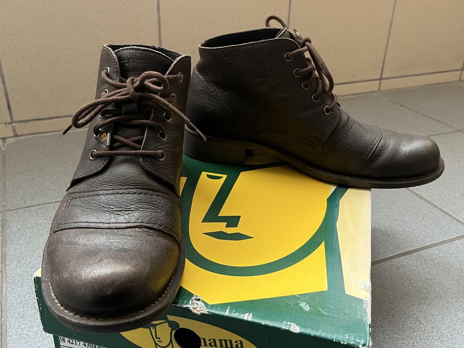 Ghete Panama Jack, aproape noi