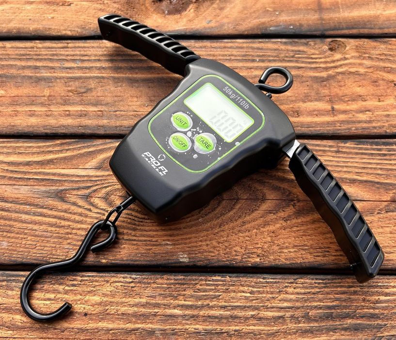 Дигитален кантар с термометър и светещ дисплей за риболов