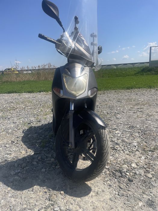 Vand scuter Kymco 125