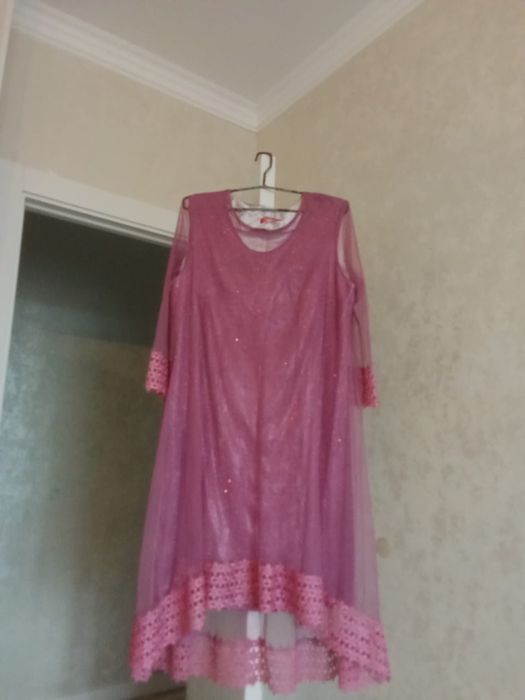 Платья вечерние почти новые