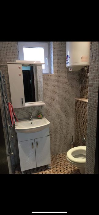 Дава се под наем Тристаен апартамент в Русе, Дружба 1 - 100 кв.м за 510 € - Снимка #7