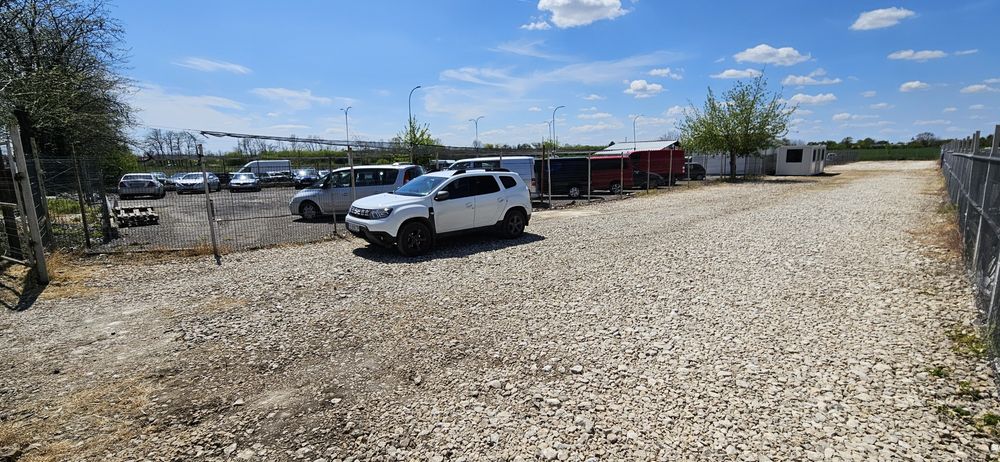 Дава под наем  един декар