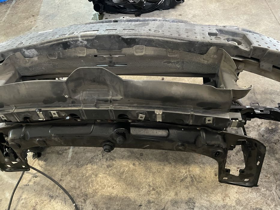 Маска/ очиларка БМВ Ф34, 3 серия ГТ (maska bmw f34)