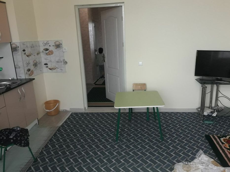 Uy sotiladi avgon domning arqasidagi yangi domlardan