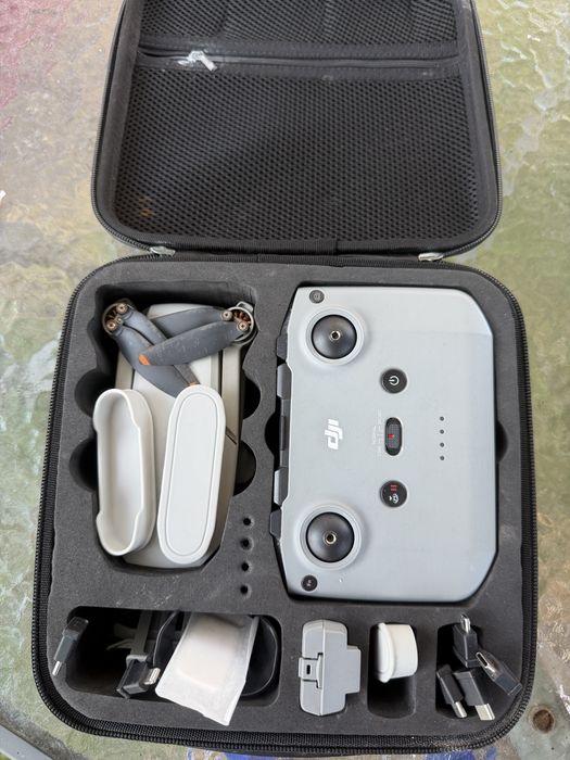 Drona Dji mini 2