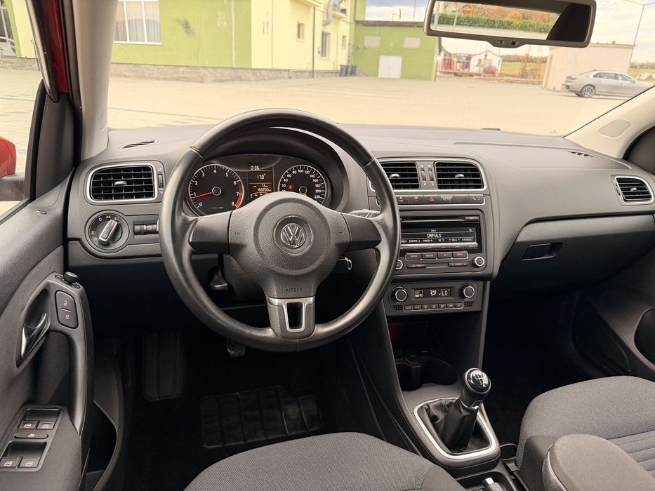 Vw Polo R-Line 1.2TSI 90Cp An 2013 Climatronic/Bi-Xenon/Inport Germani