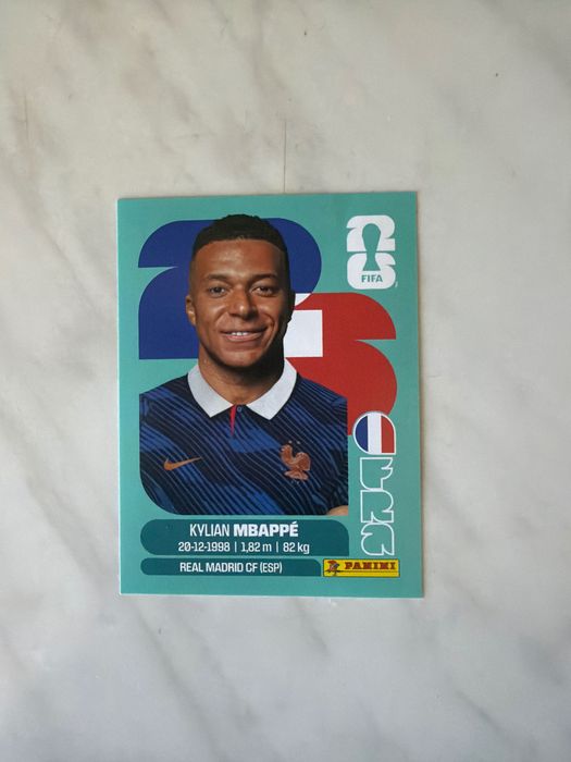Стикери на messi и killian mbappe wc26