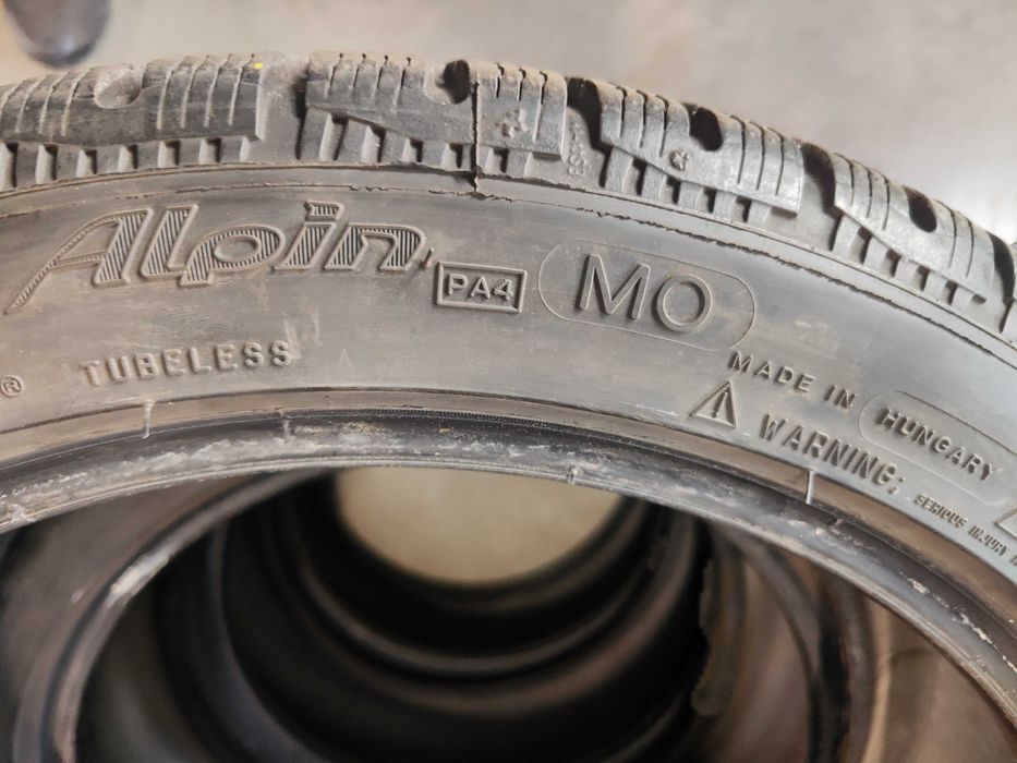 4бр.зимни гуми 215/45/18 Michelin