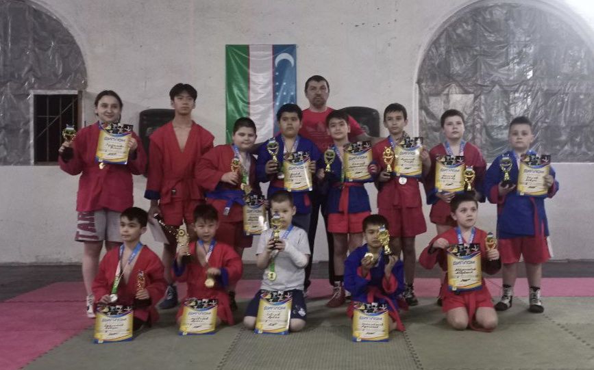 Набор в группу по Боевому Самбо (  техники Бокс , Кикбокс , Борьба )