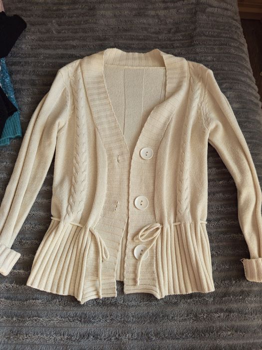 Кофты женские продам