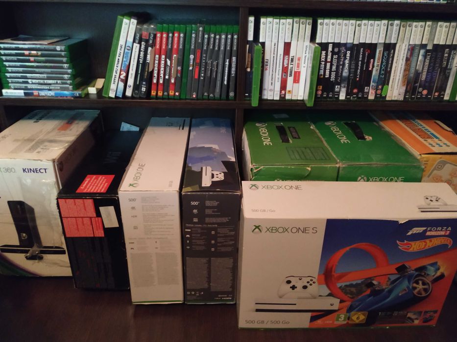 Game Box Mini - breloc, cu 26 de jocuri clasice: Tetris, Cars, etc.